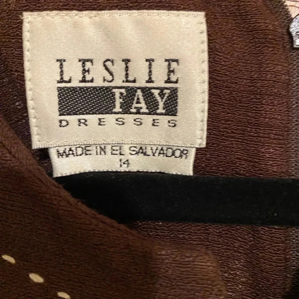 Leslie Fay Vintage Rich Brown Faux Button Front Women’s Dress Size 14 - Picture 6 of 7